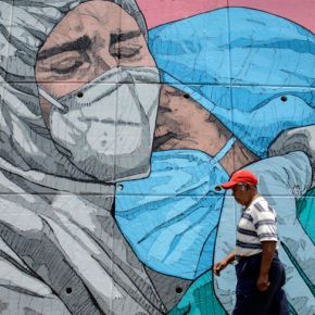 De la logique auto-immune de la gestion de crise du&nbsp;Covid-19