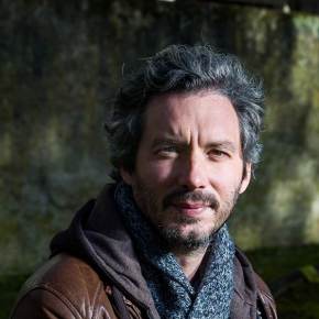 Entretien avec Édouard Jourdain : « La grande différence du capitalisme d’avec le cannibalisme réside dans le fait que le capitalisme a besoin du travailleur et ne peut se permettre de l’ingérer jusqu’à la mort&nbsp;»